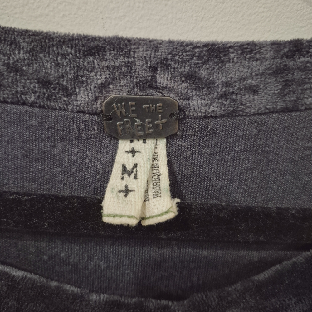We The Free Milan Layering Velvet Top. Size M - Picture 7 of 7